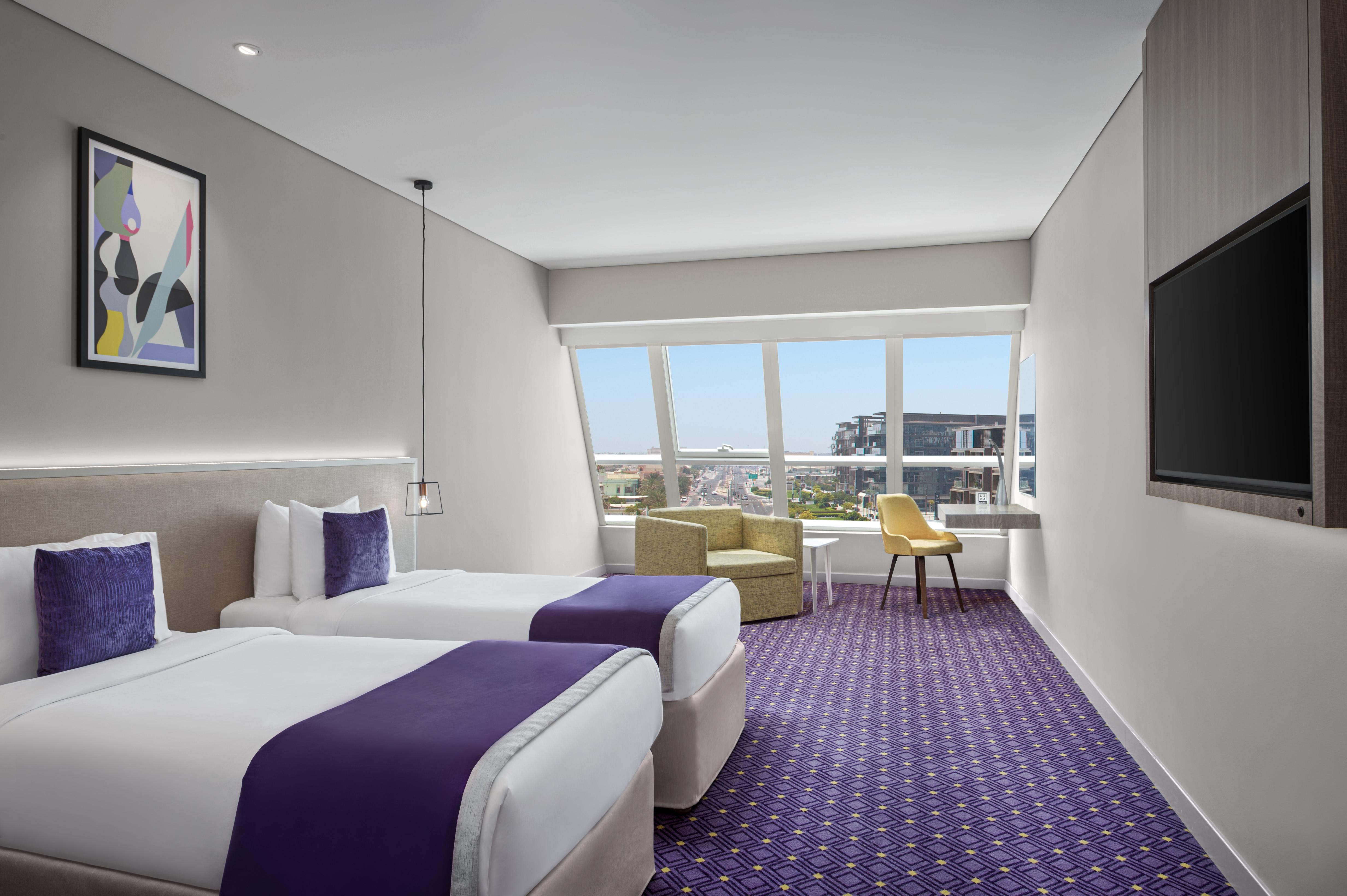 Leva Hotel Mazaya Centre Дубай Экстерьер фото
