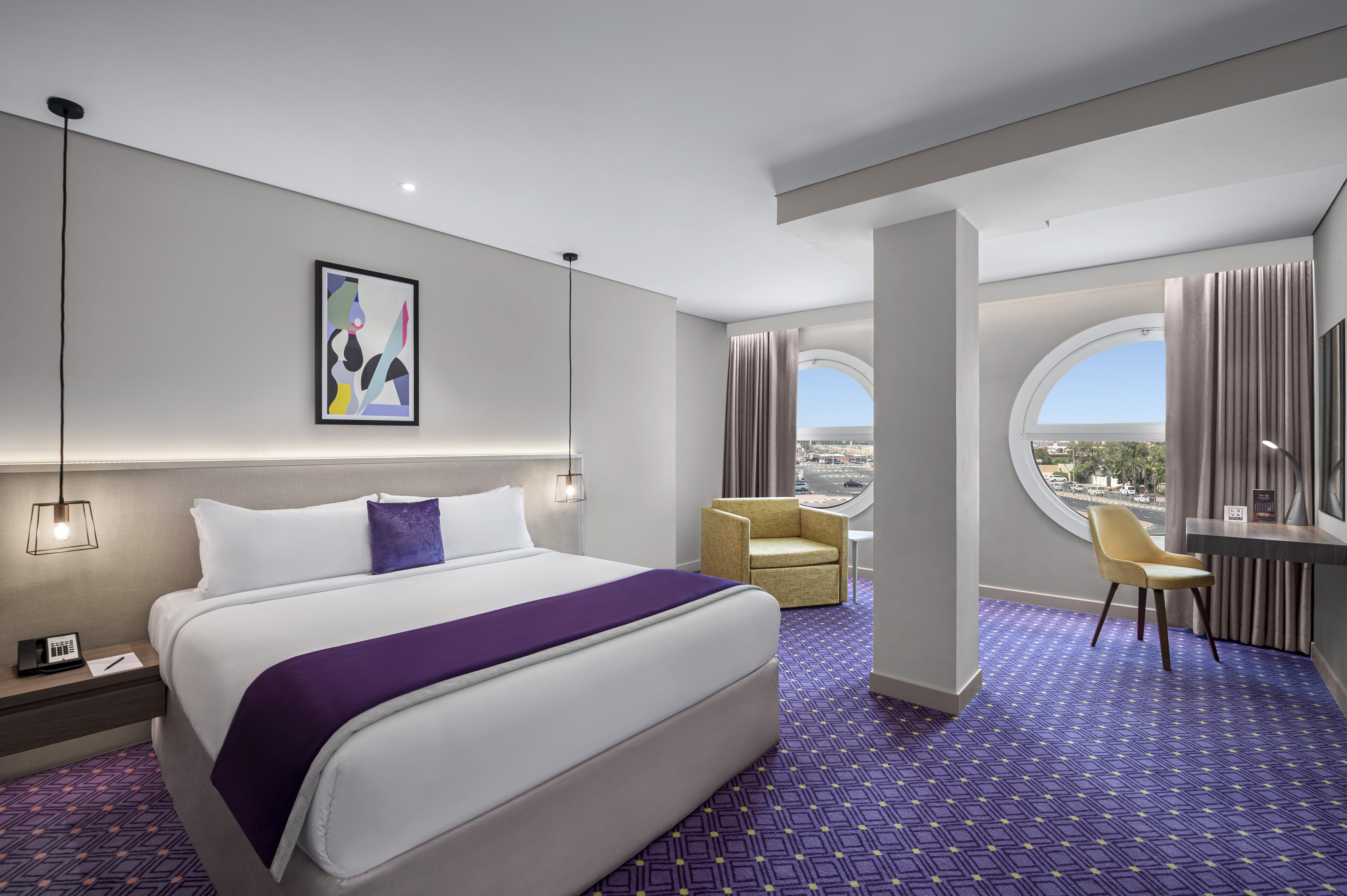 Leva Hotel Mazaya Centre Дубай Экстерьер фото
