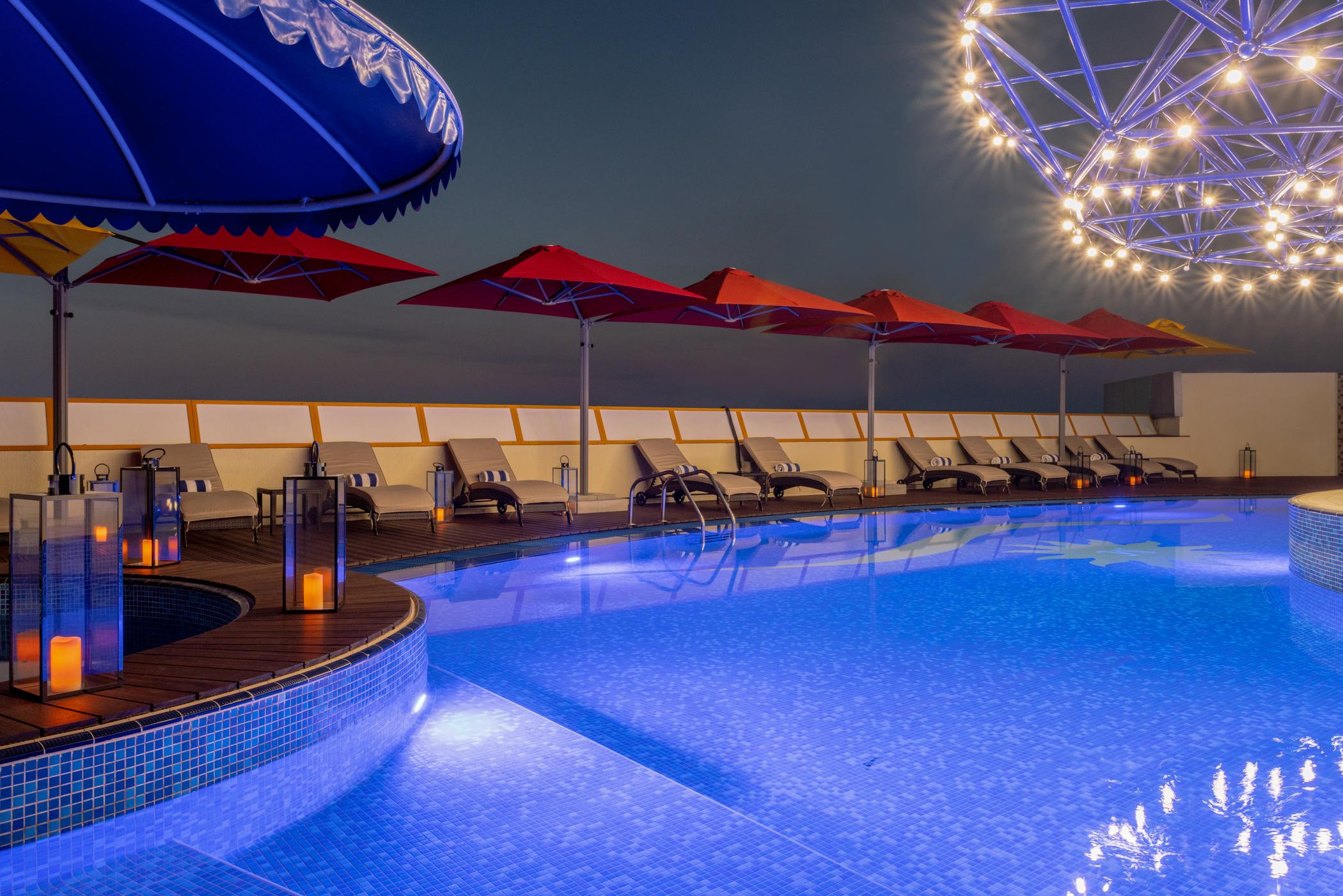 Leva Hotel Mazaya Centre Дубай Экстерьер фото